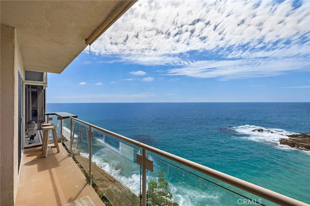 31561 Table Rock #211 Laguna Beach, CA 92651