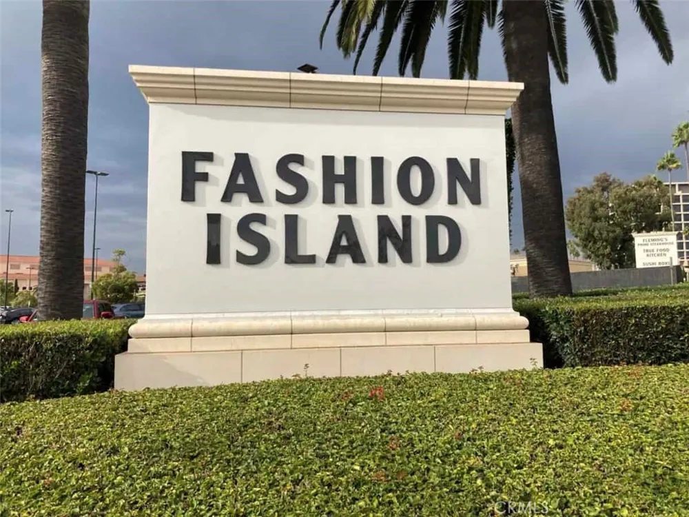 4802 Neptune Ave Newport Beach, CA 92663
