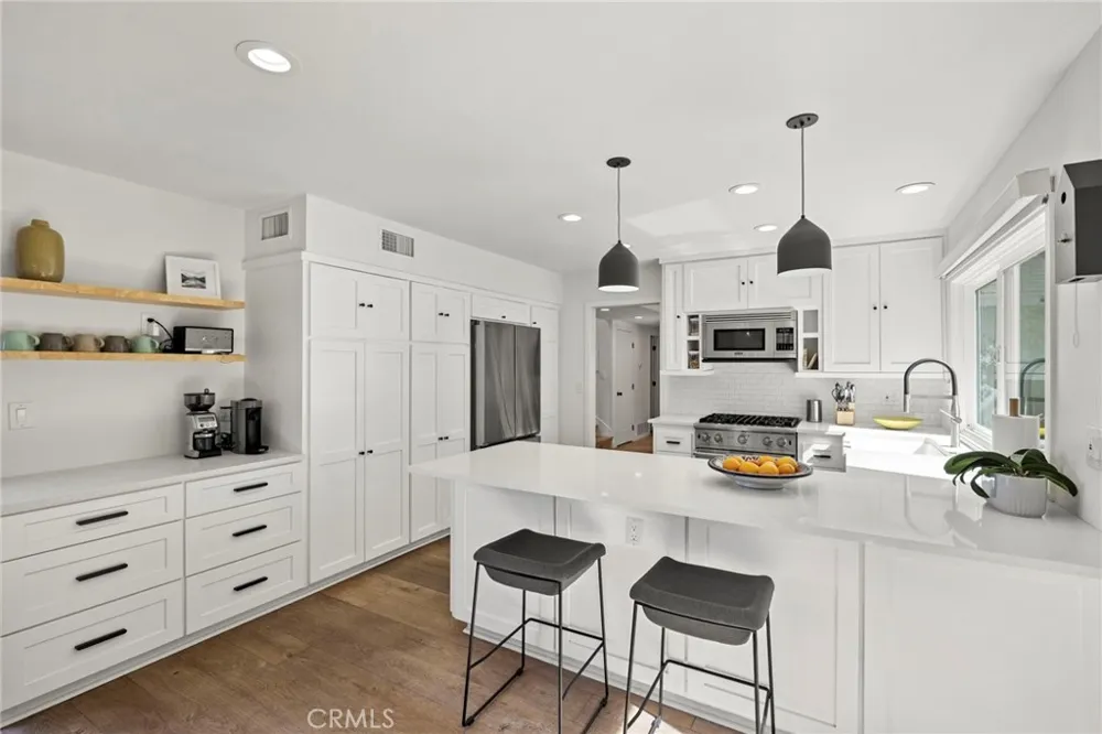 3121 Bern Drive Laguna Beach, CA 92651