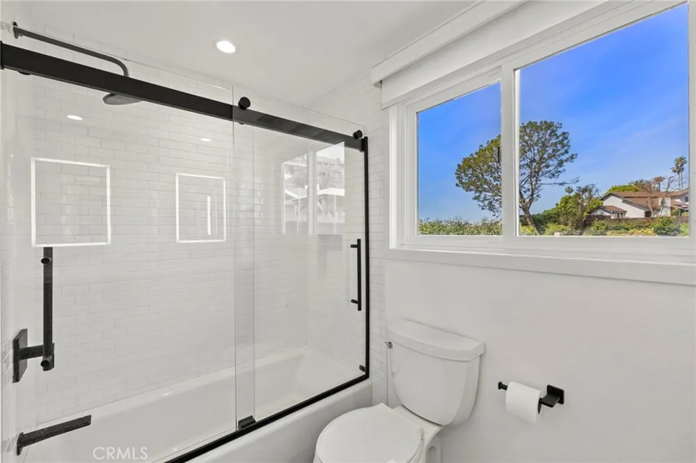 3121 Bern Drive Laguna Beach, CA 92651