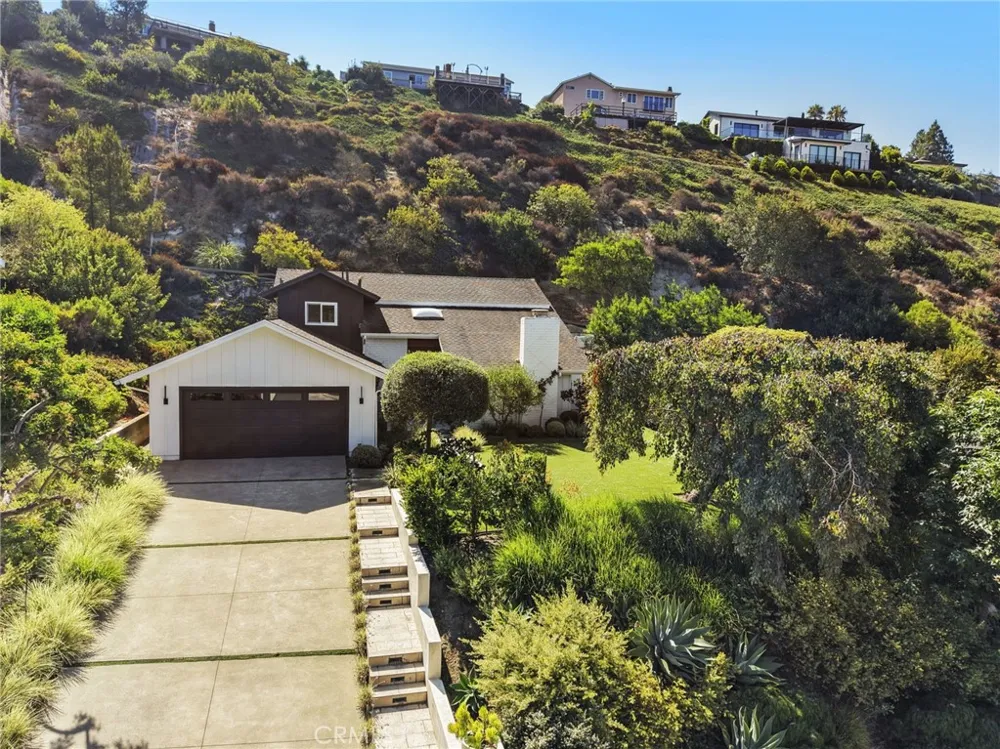 3121 Bern Drive Laguna Beach, CA 92651