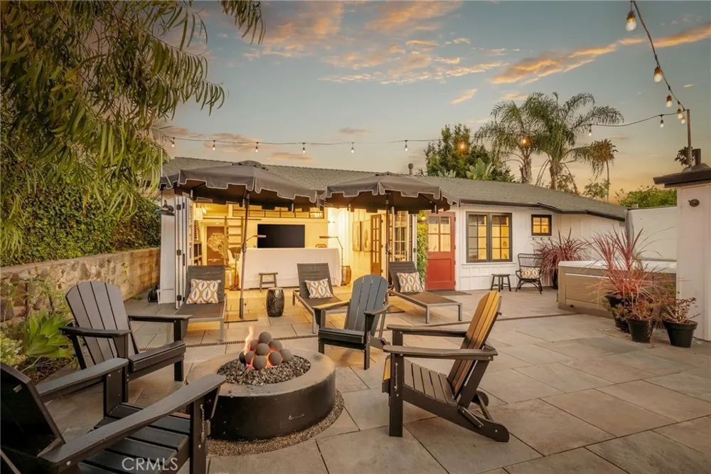 469 Oak Laguna Beach, CA 92651