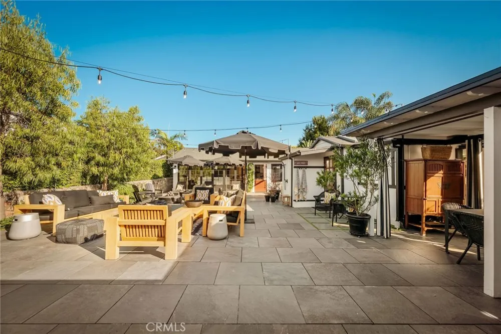 469 Oak Laguna Beach, CA 92651