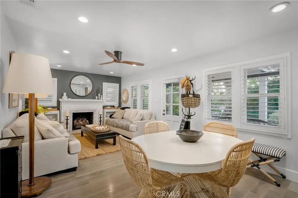 469 Oak Laguna Beach, CA 92651
