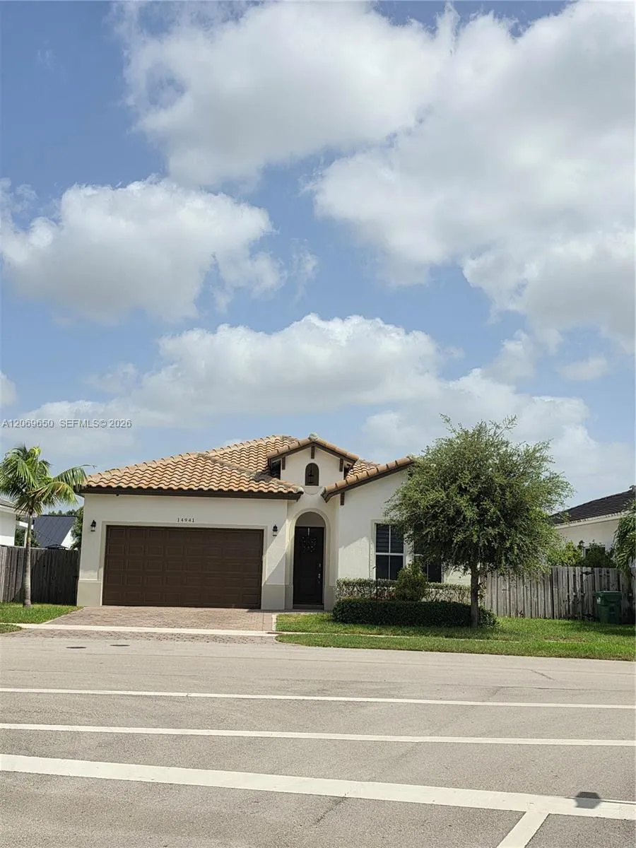 14941 SW 174th St Miami, FL 33187