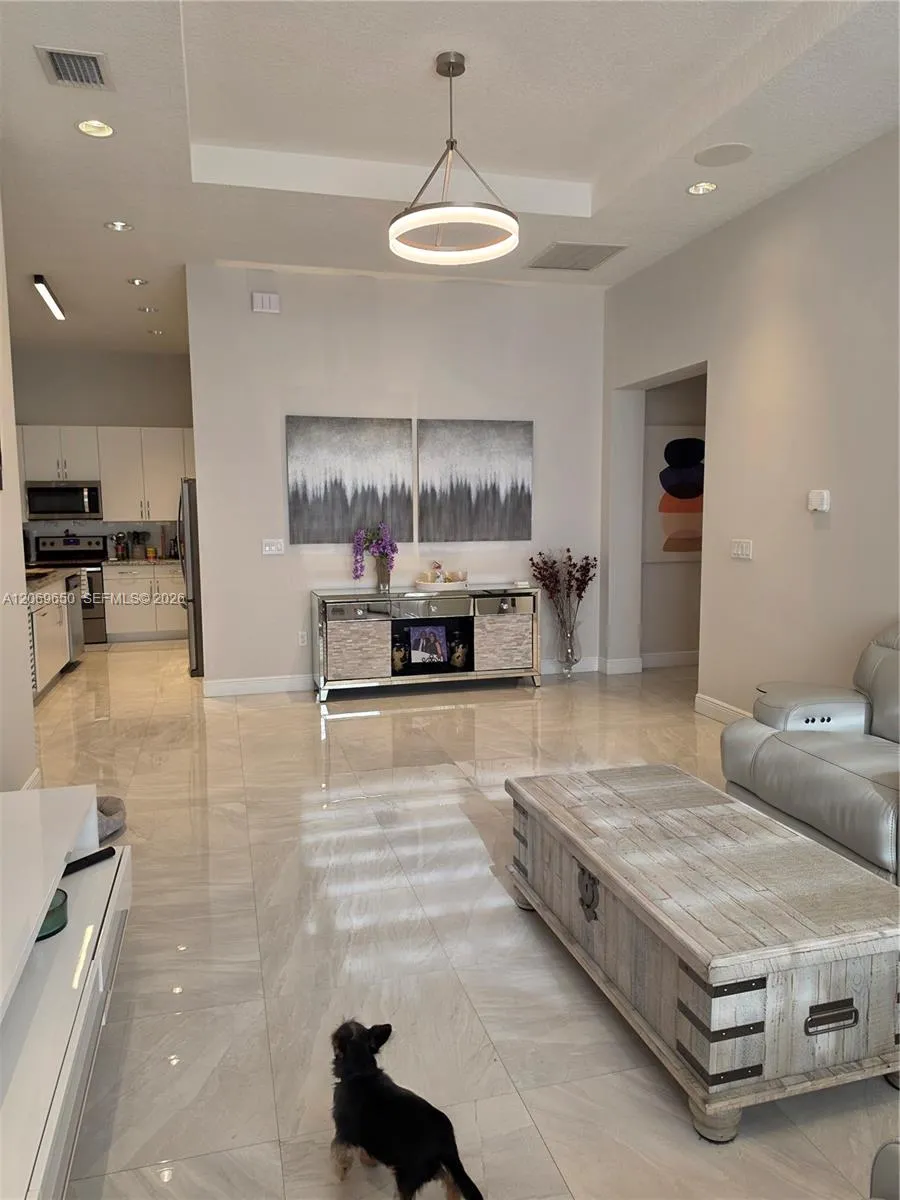 14941 SW 174th St Miami, FL 33187