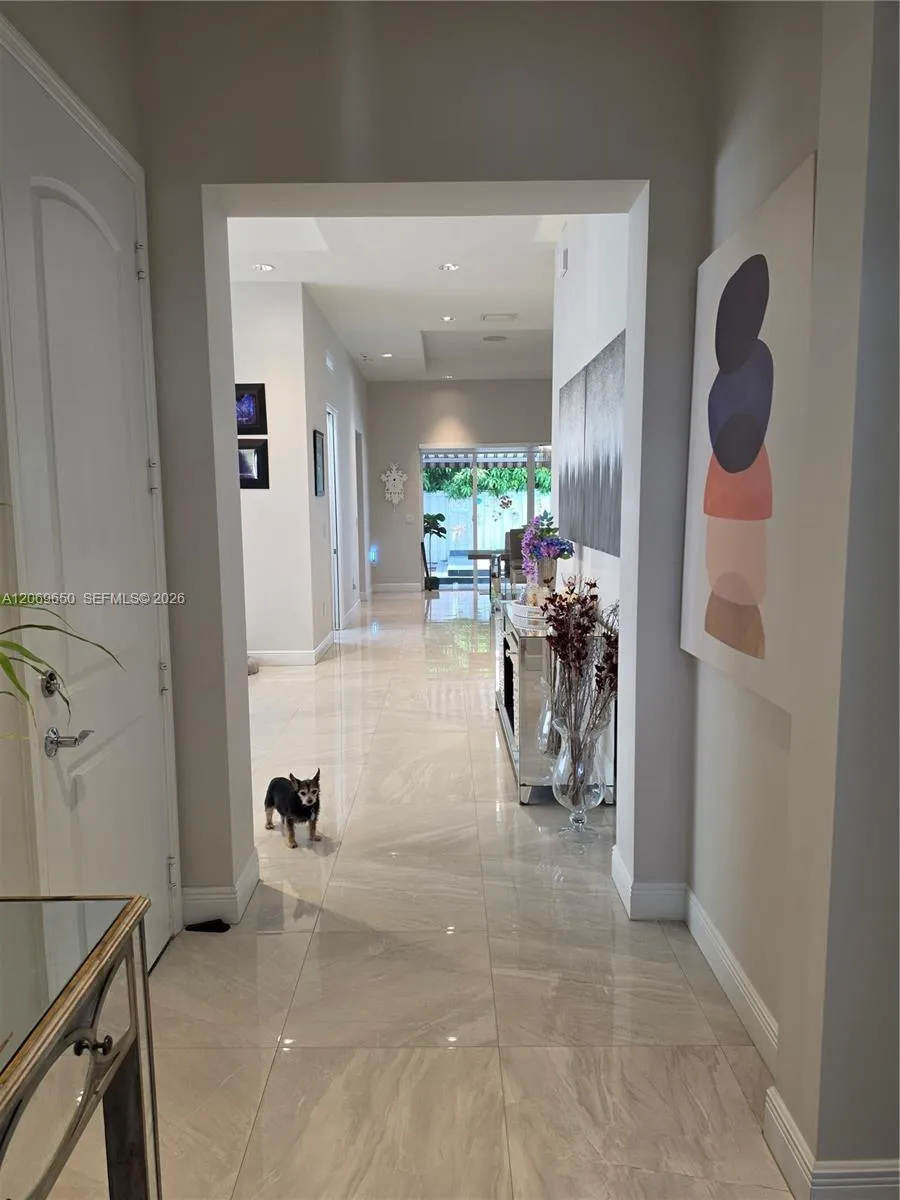 14941 SW 174th St Miami, FL 33187