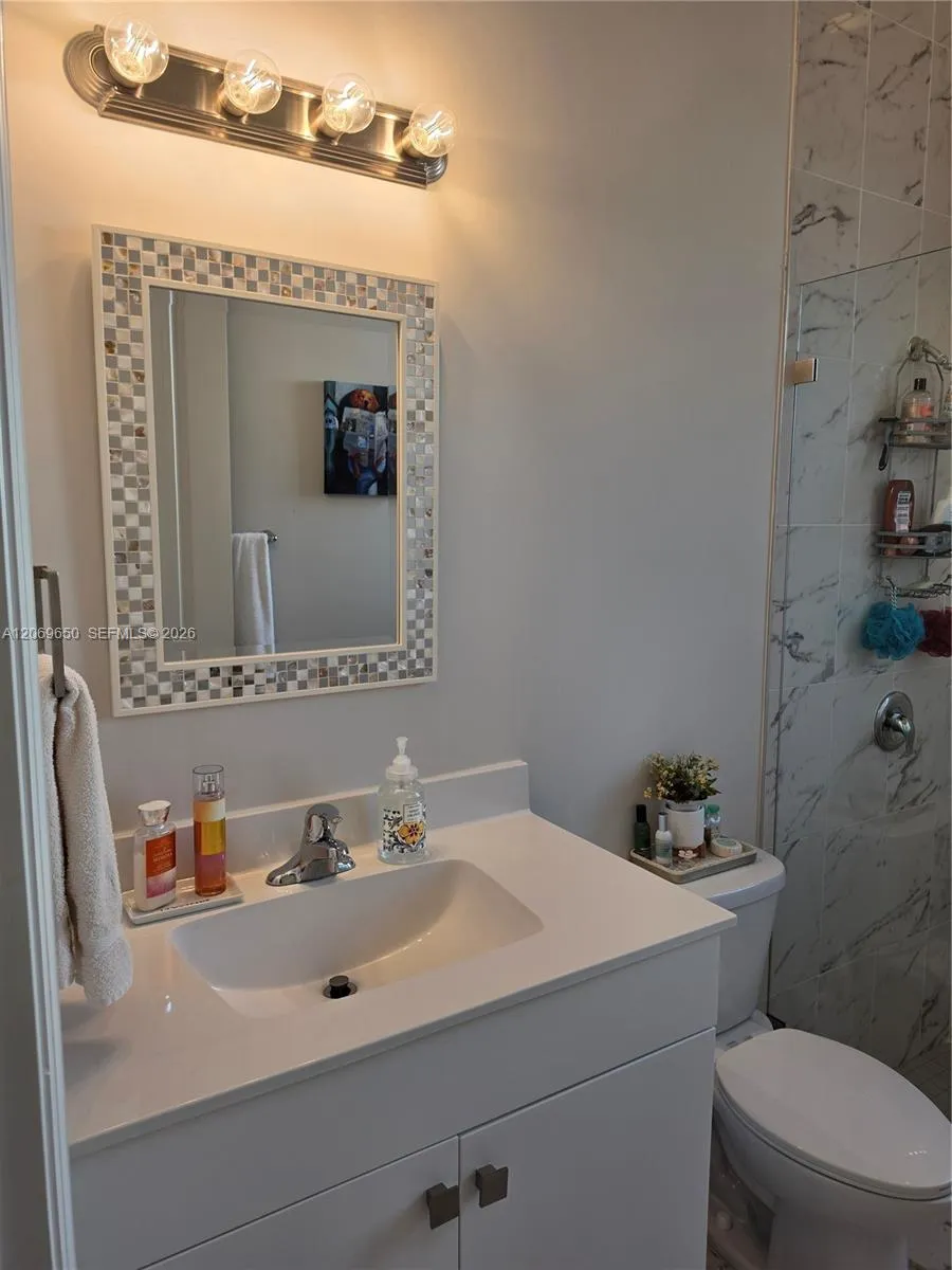 14941 SW 174th St Miami, FL 33187