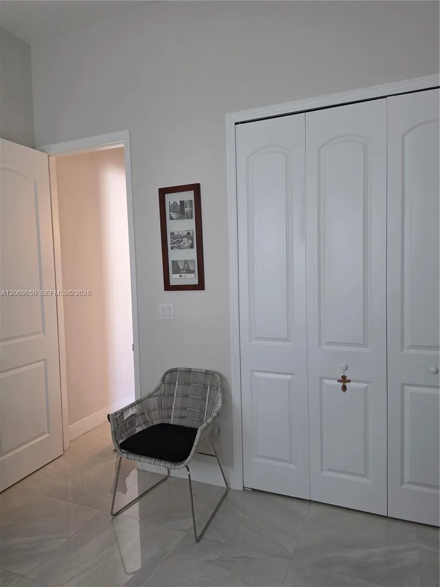 14941 SW 174th St Miami, FL 33187