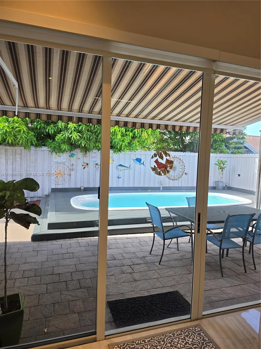 14941 SW 174th St Miami, FL 33187