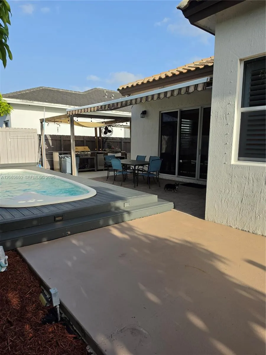 14941 SW 174th St Miami, FL 33187