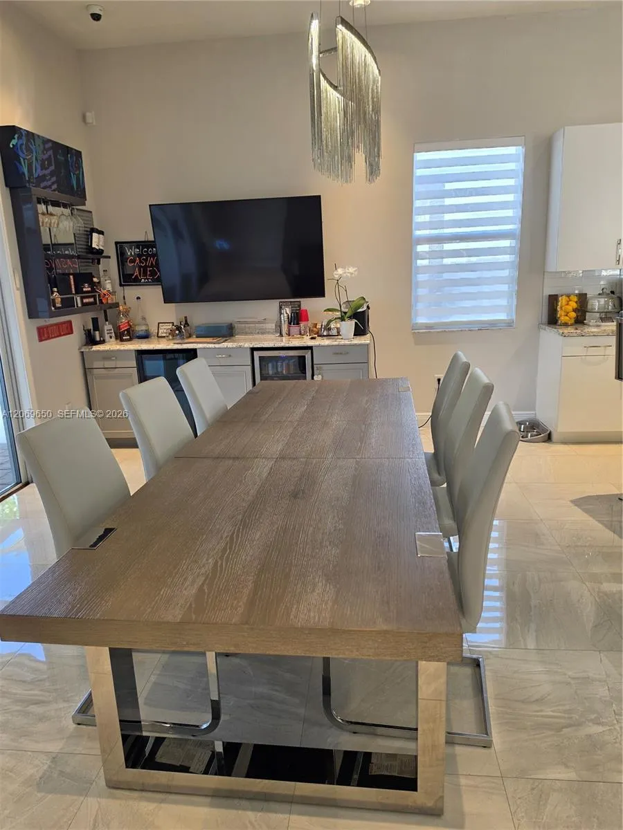 14941 SW 174th St Miami, FL 33187