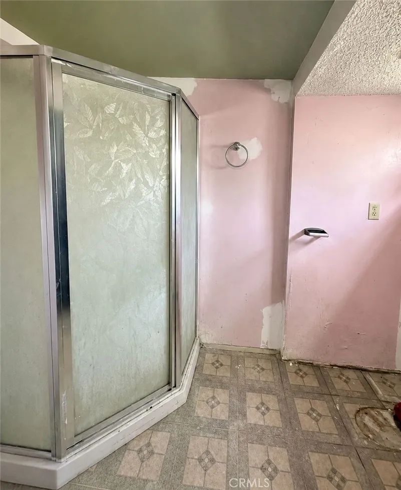 824 S 6th Montebello, CA 90640