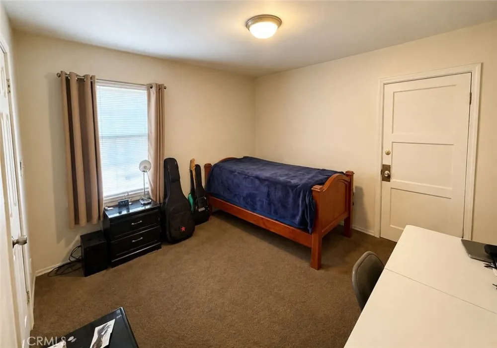824 S 6th Montebello, CA 90640