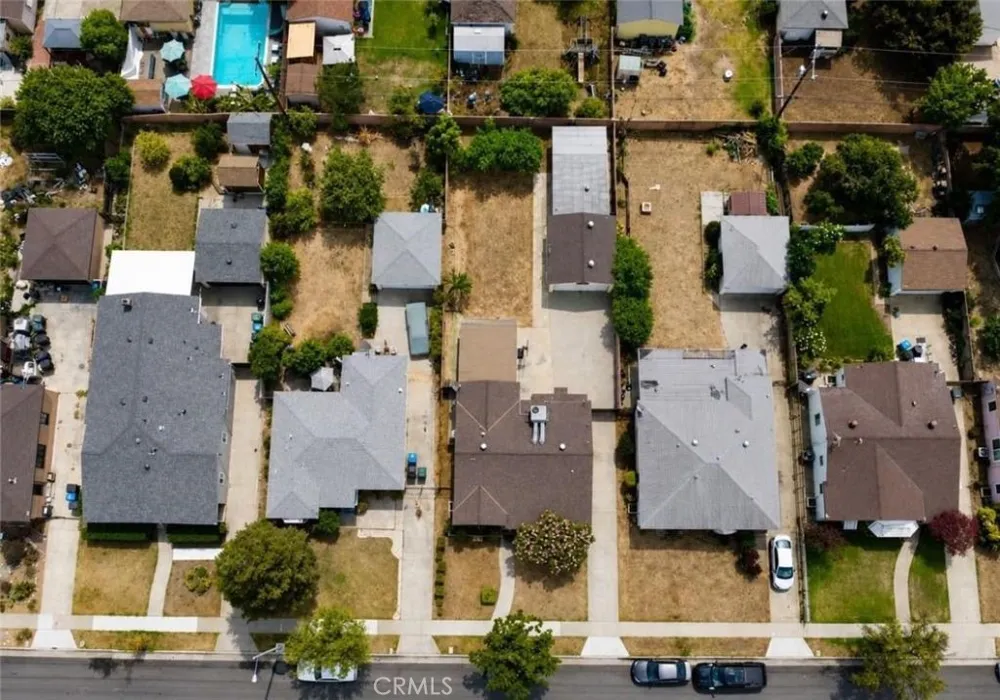 824 S 6th Montebello, CA 90640