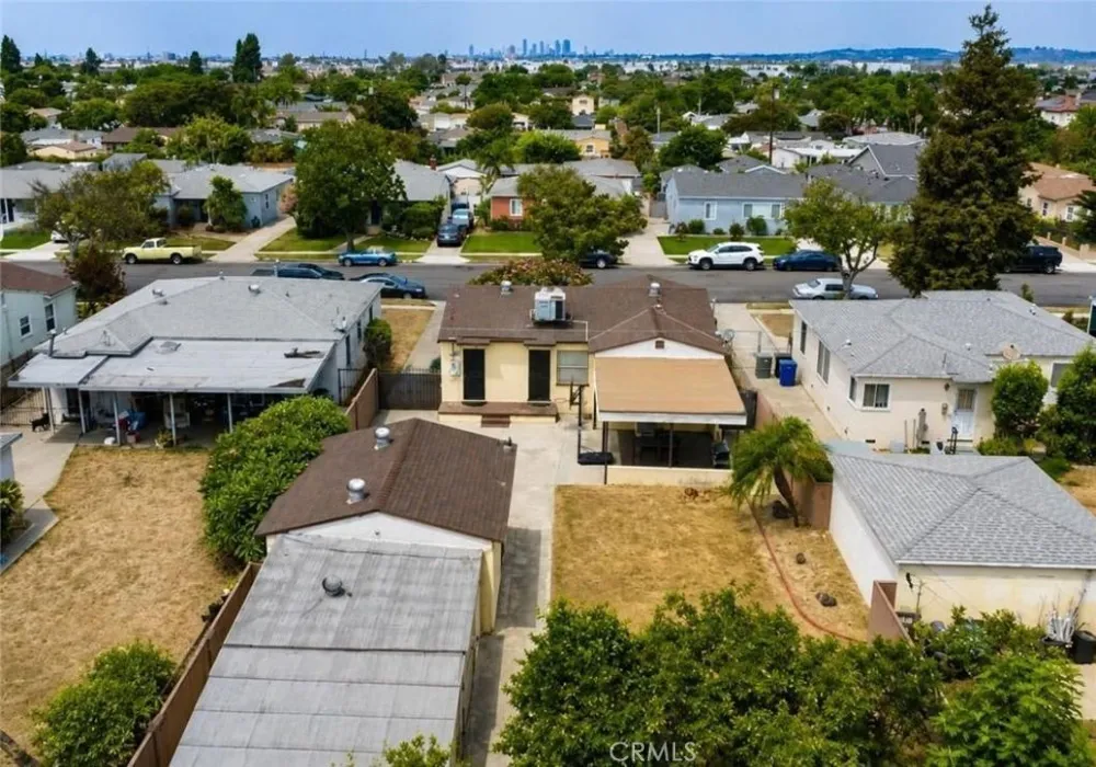 824 S 6th Montebello, CA 90640