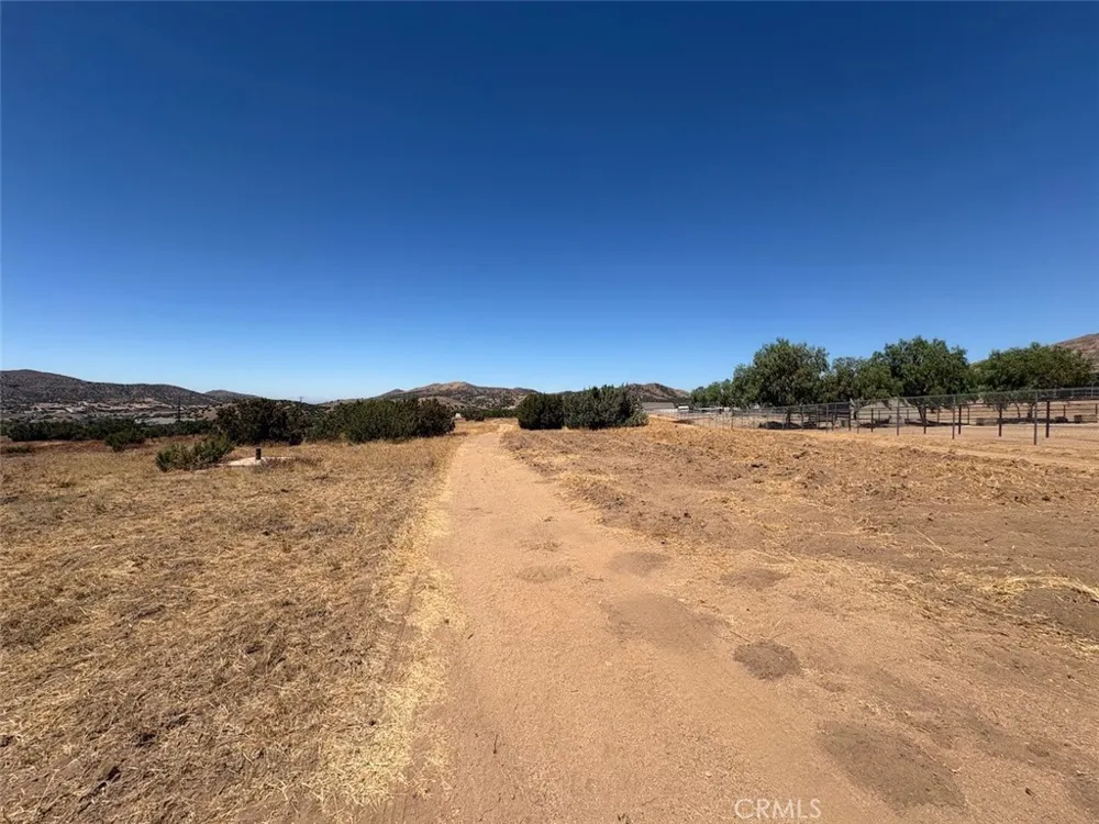 21 Shannondale rd. Acton, CA 93510