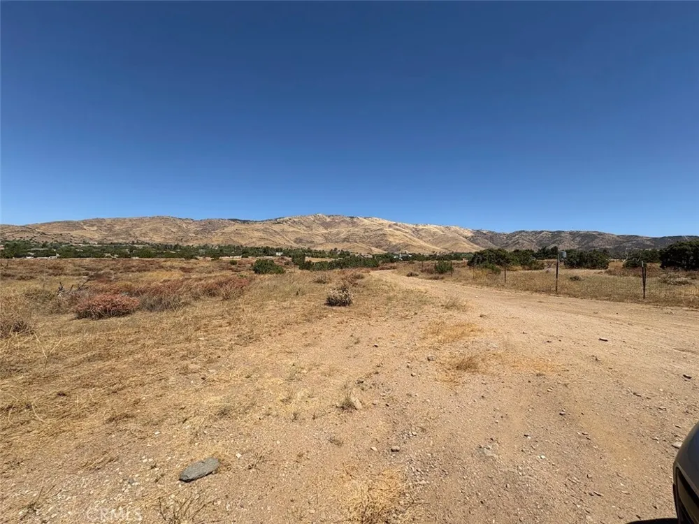 21 Shannondale rd. Acton, CA 93510