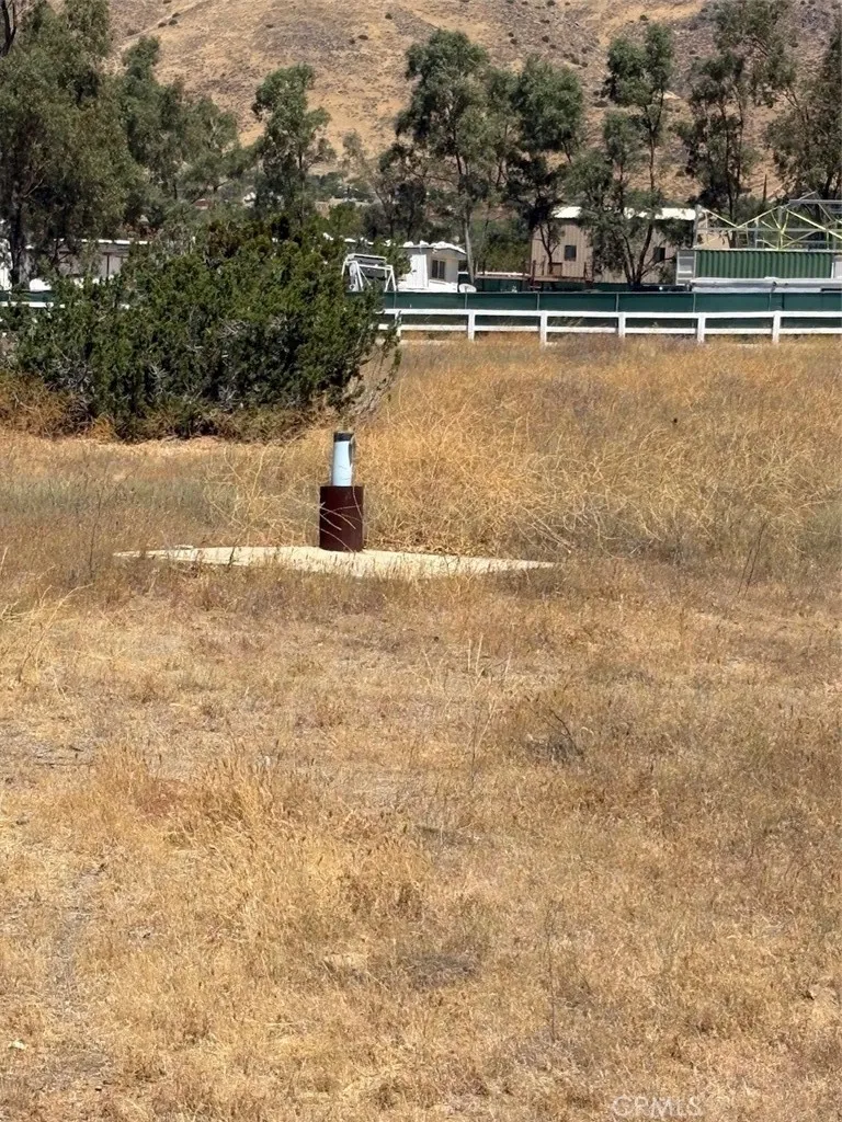 21 Shannondale rd. Acton, CA 93510
