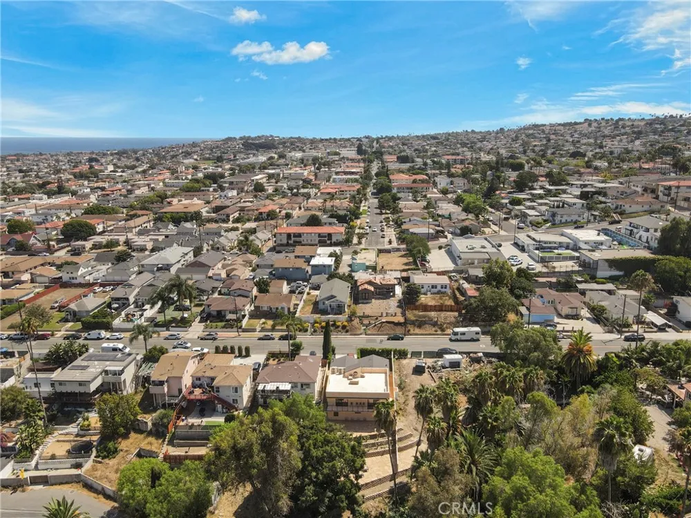 1102 W 6th San Pedro, CA 90731