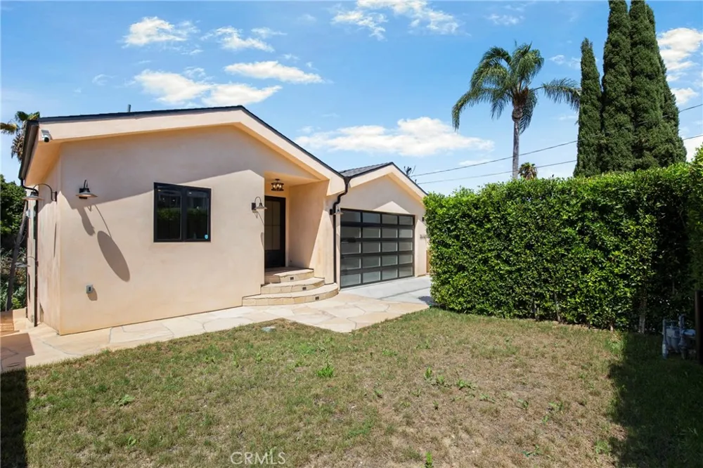 1102 W 6th San Pedro, CA 90731