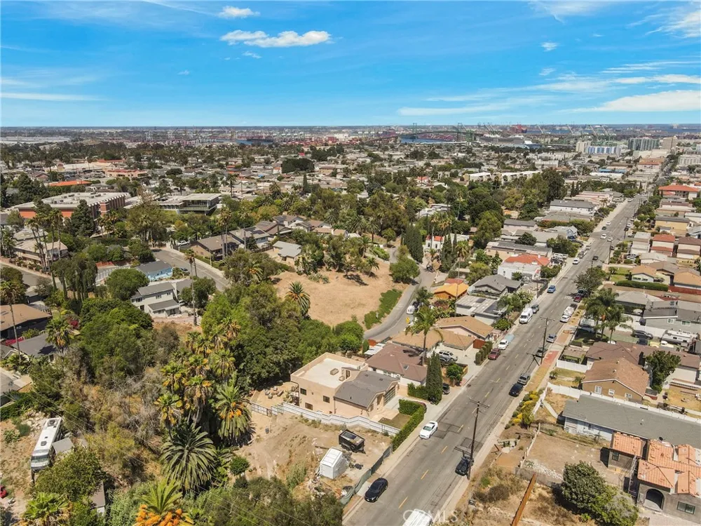 1102 W 6th San Pedro, CA 90731