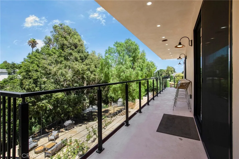1102 W 6th San Pedro, CA 90731