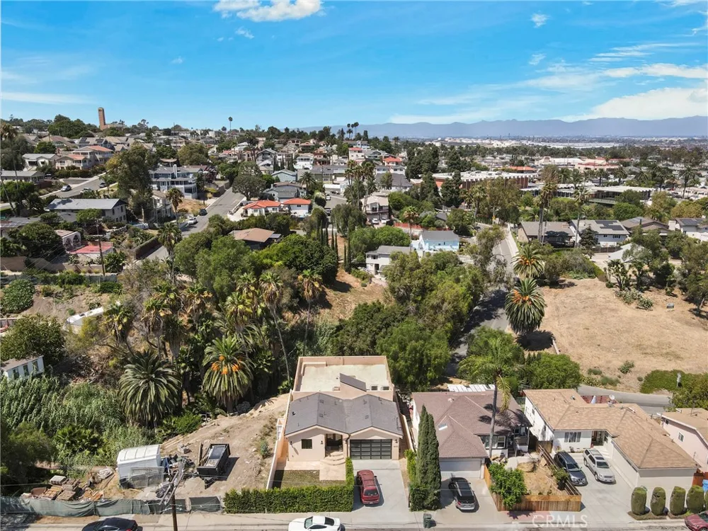 1102 W 6th San Pedro, CA 90731