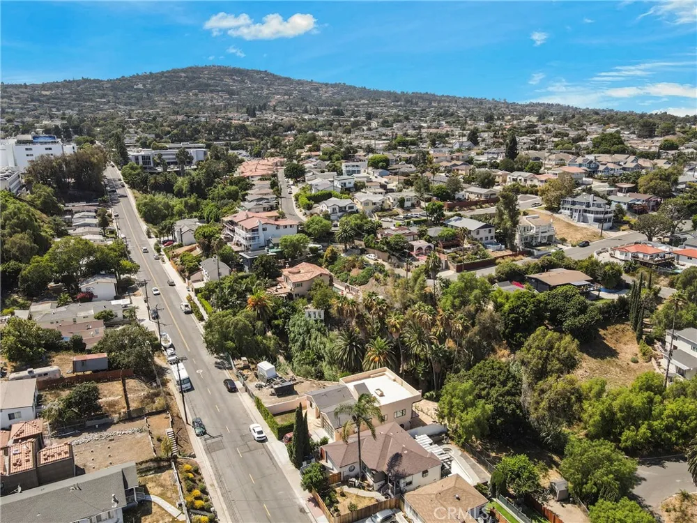 1102 W 6th San Pedro, CA 90731