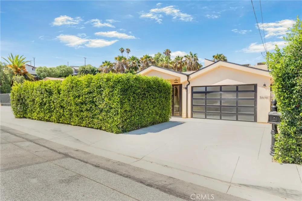 1102 W 6th San Pedro, CA 90731