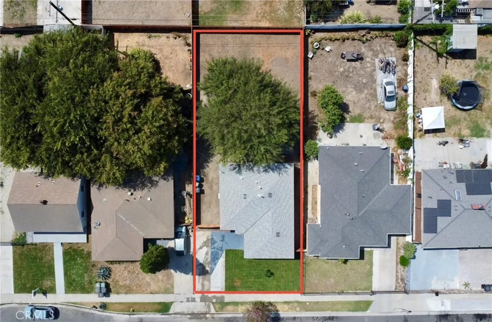 4950 E San Rafael Compton, CA 90221