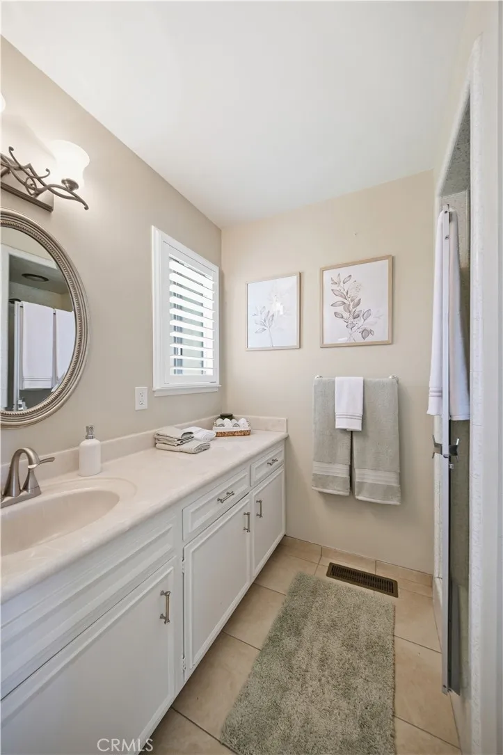 2653 E North Bear Creek Merced, CA 95340