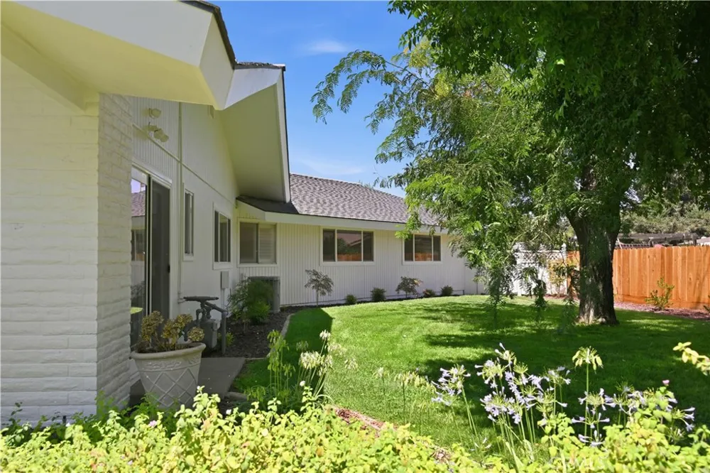 2653 E North Bear Creek Merced, CA 95340