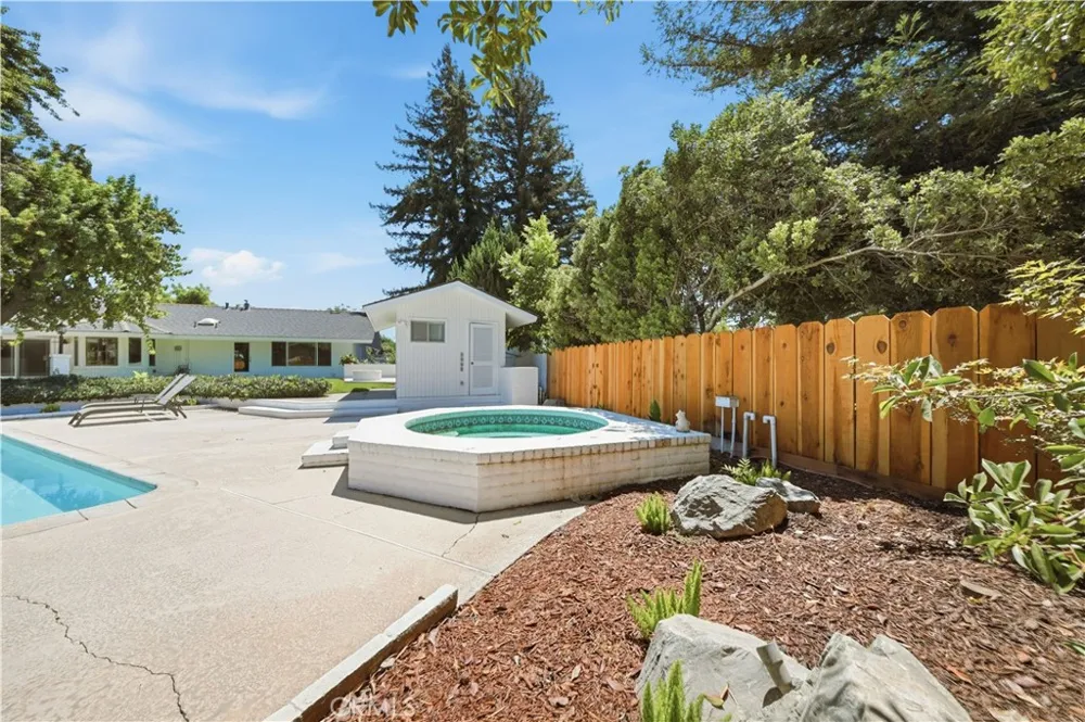 2653 E North Bear Creek Merced, CA 95340
