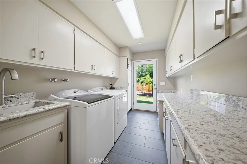 2653 E North Bear Creek Merced, CA 95340