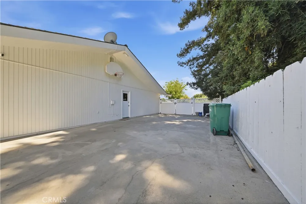 2653 E North Bear Creek Merced, CA 95340