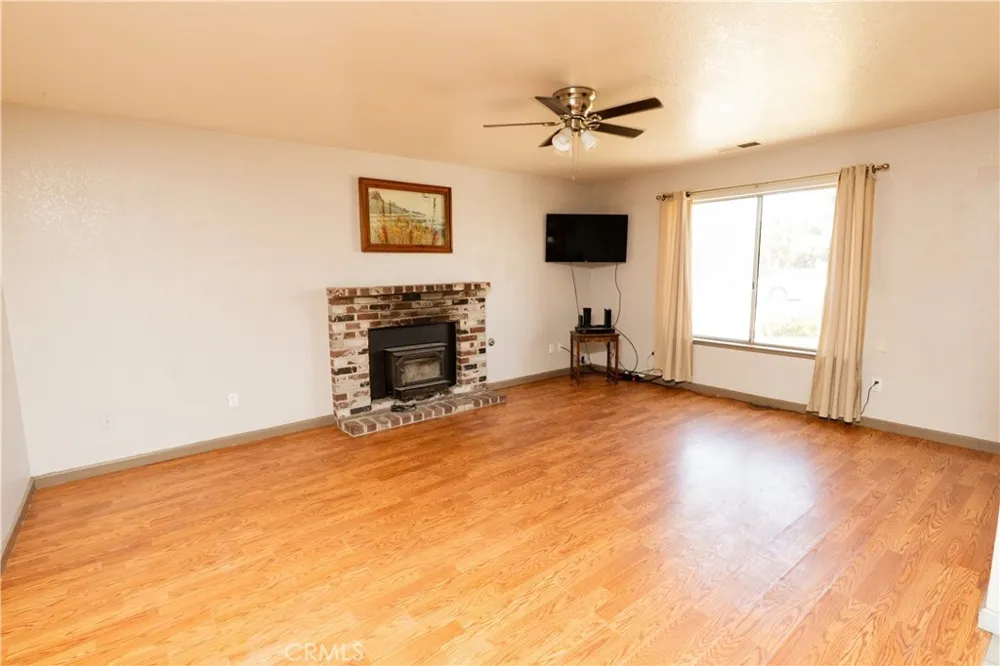 822 E Glenwood Turlock, CA 95380