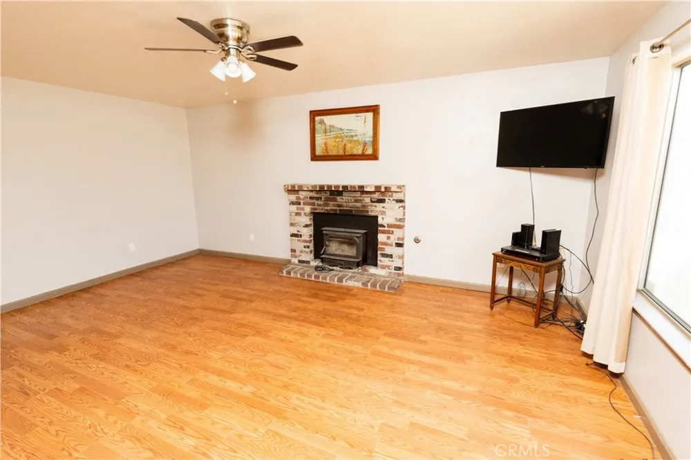822 E Glenwood Turlock, CA 95380