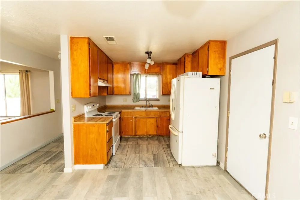 822 E Glenwood Turlock, CA 95380