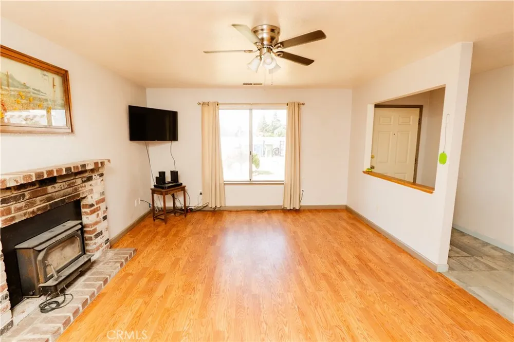 822 E Glenwood Turlock, CA 95380