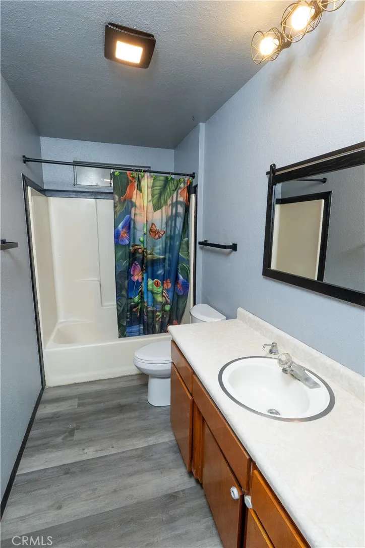 822 E Glenwood Turlock, CA 95380
