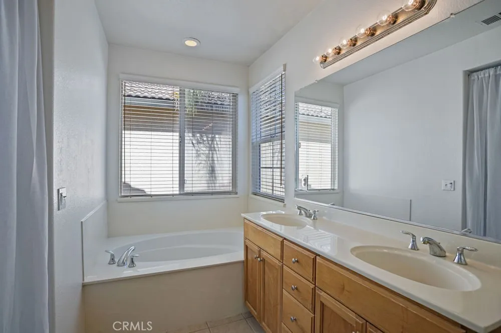1370 Belmont Merced, CA 95348