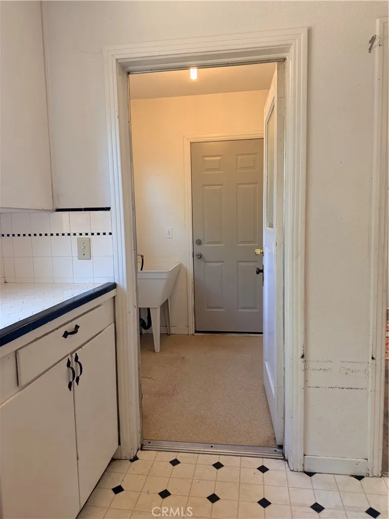 2033 Highland Merced, CA 95340