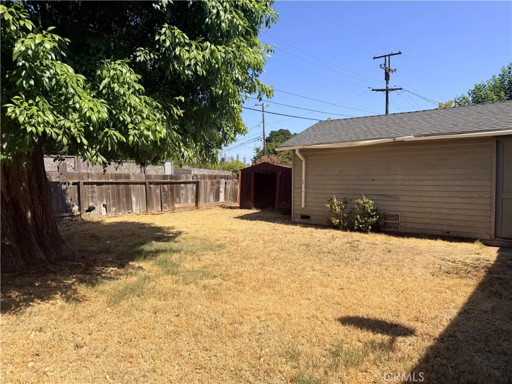 2033 Highland Merced, CA 95340