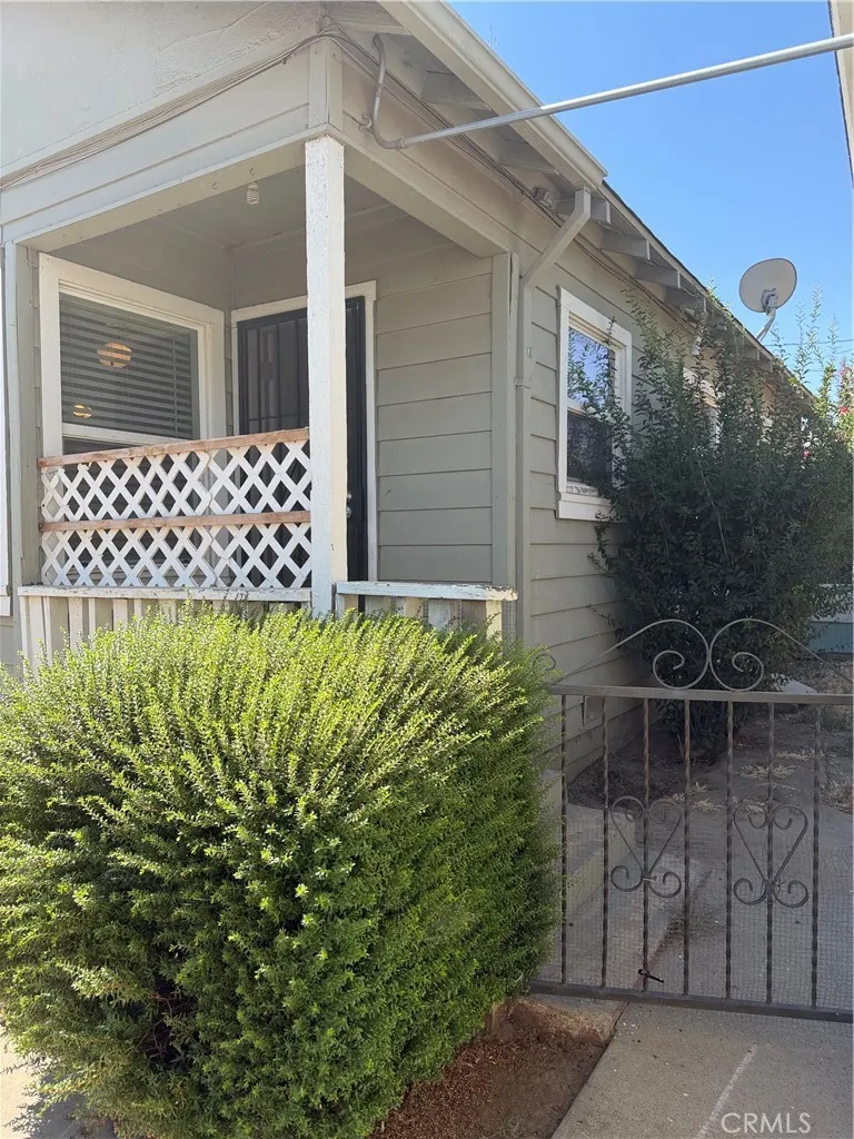 2033 Highland Merced, CA 95340