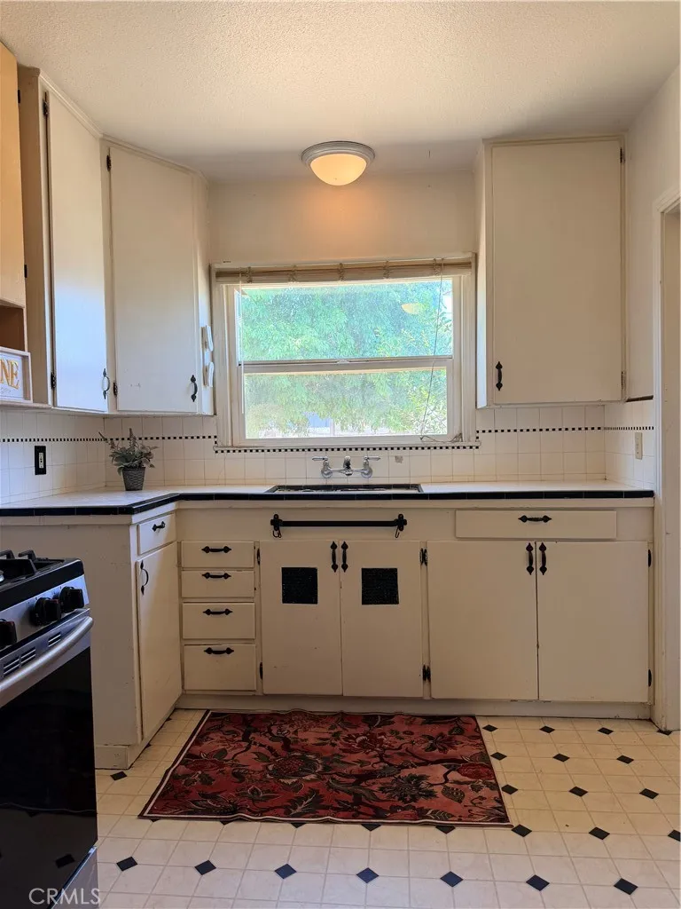 2033 Highland Merced, CA 95340