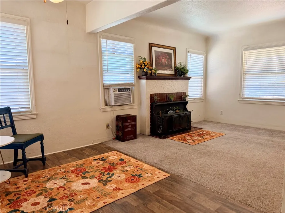 2033 Highland Merced, CA 95340