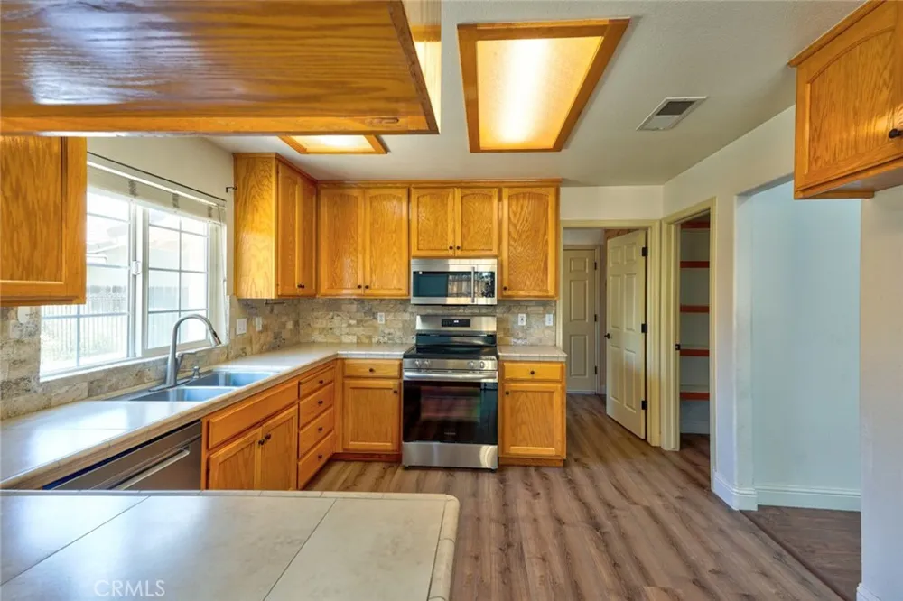1217 Cathedral Creek Court Merced, CA 95340