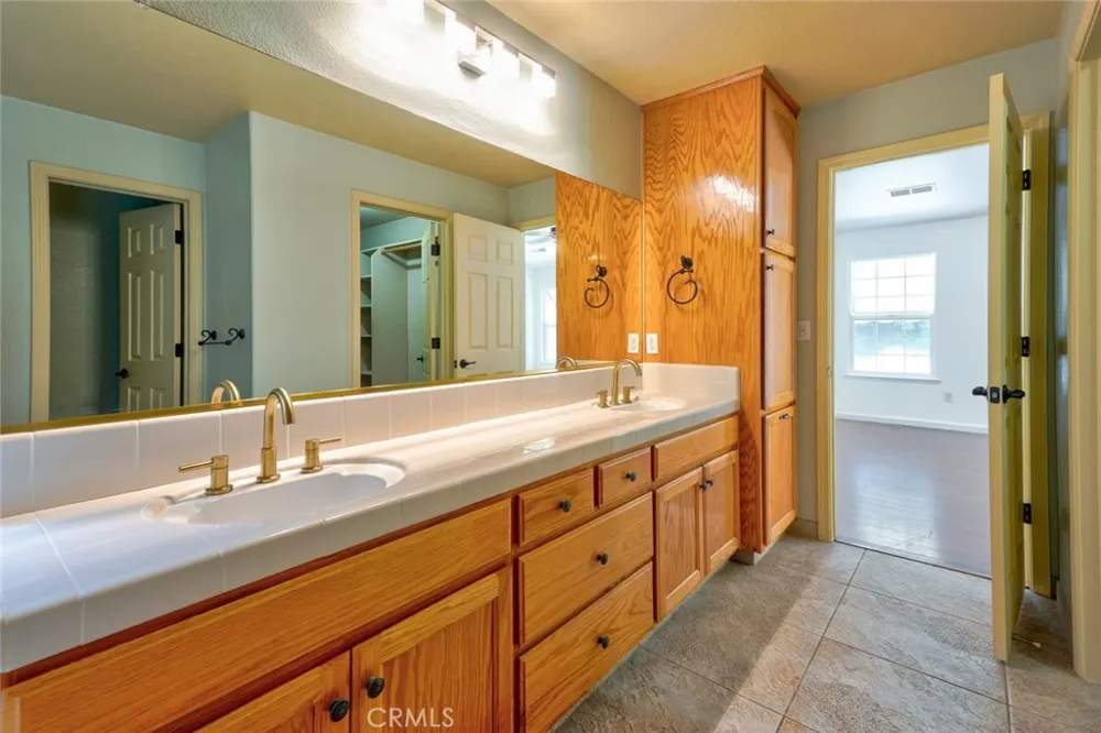 1217 Cathedral Creek Court Merced, CA 95340