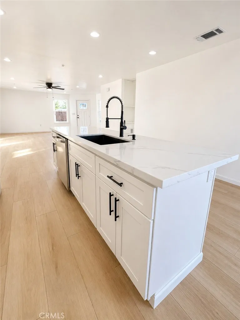 937 E STREET Los Banos, CA 93635